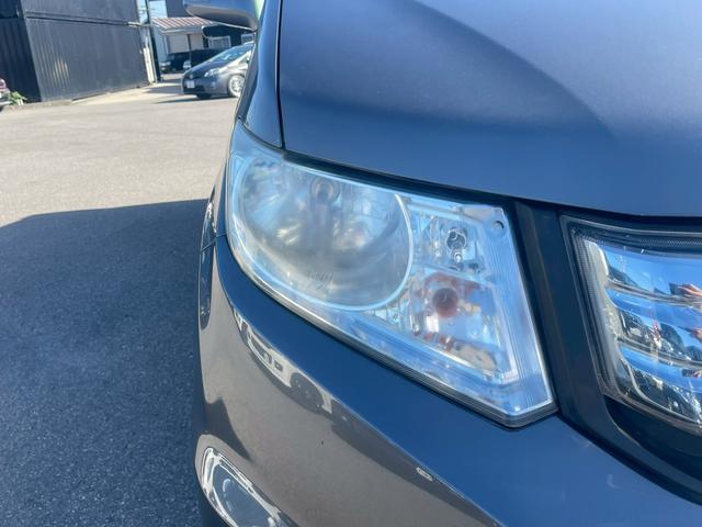 フリードスパイクハイブリッド 　純正ギャザ－ズナビ・ＤＶＤ・ＣＤ・ＵＳＢ・ＡＭ・ＦＭ・ＥＴＣ車載器・ワンセグ・エアコン・両側スライドドア・横滑り防止・ヘッドライトレベライザー・キーレスキー・（14枚目）