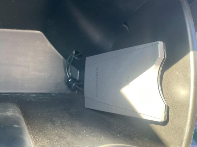 フリードスパイクハイブリッド 　純正ギャザ－ズナビ・ＤＶＤ・ＣＤ・ＵＳＢ・ＡＭ・ＦＭ・ＥＴＣ車載器・ワンセグ・エアコン・両側スライドドア・横滑り防止・ヘッドライトレベライザー・キーレスキー・（20枚目）