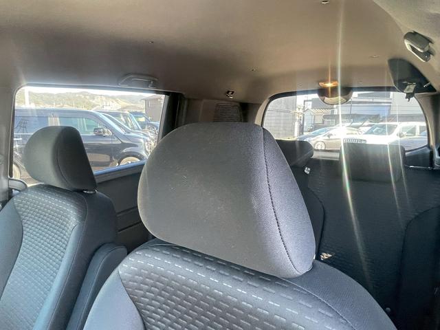 フリードスパイクハイブリッド 　純正ギャザ－ズナビ・ＤＶＤ・ＣＤ・ＵＳＢ・ＡＭ・ＦＭ・ＥＴＣ車載器・ワンセグ・エアコン・両側スライドドア・横滑り防止・ヘッドライトレベライザー・キーレスキー・（48枚目）