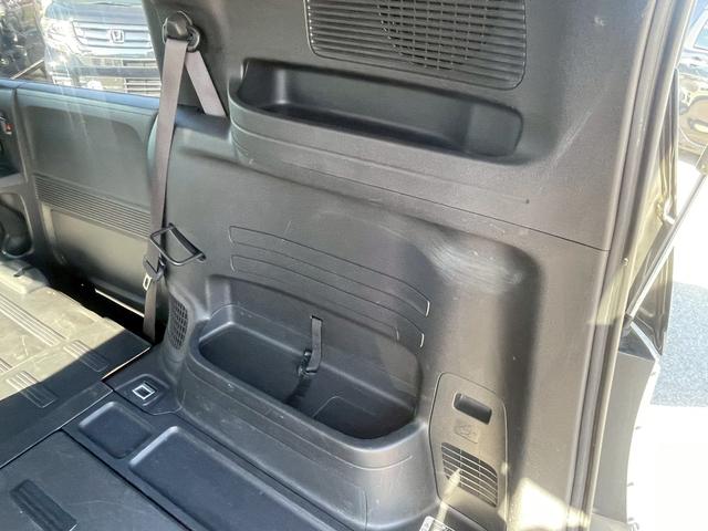 フリードスパイクハイブリッド 　純正ギャザ－ズナビ・ＤＶＤ・ＣＤ・ＵＳＢ・ＡＭ・ＦＭ・ＥＴＣ車載器・ワンセグ・エアコン・両側スライドドア・横滑り防止・ヘッドライトレベライザー・キーレスキー・（61枚目）