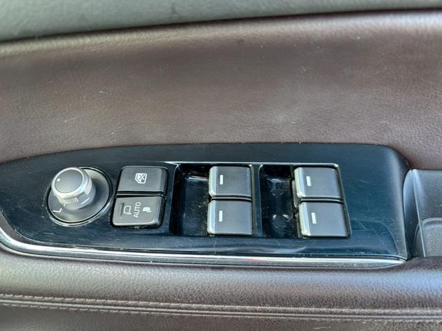 CX-8 XD Lパッケージ BOSEサウンド・全方位カメラ・衝突軽減ブレーキ・純正ナビ・Bluetooth・TV・ステアリングヒーター・パーキングセンサー・パワーバックドア・DVD・パワーシート・LEDヘッドライト・Sヒーター(32枚目)