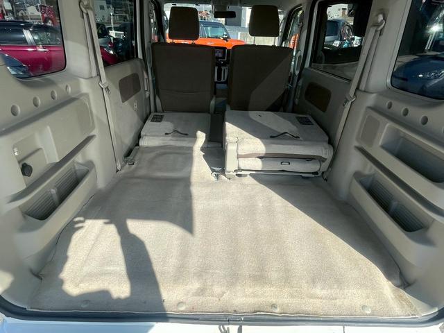 ☆展示前点検☆全車展示前に必ず事前点検を実施しています。保安基準に基づく点検と装備品の動作確認、走行テストも実施しています！どんなに希少なお車でもこの基準をクリアできないお車は展示しません。