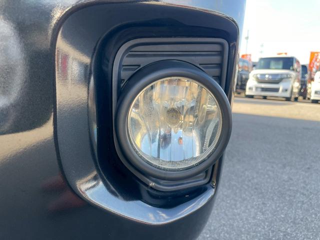 ハイエースバン ロングスーパーGL LEDヘッドライト・助手席エアバック・バックカメラ・ナビ・Bluetooth・スマートキー・プッシュスタート・オートヘッドライト・ETC・DVD・CD・両側スライドドア(17枚目)