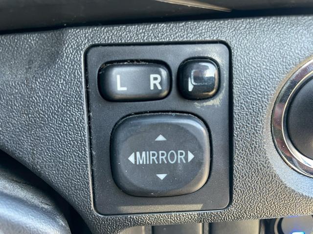 ハイエースバン ロングスーパーGL LEDヘッドライト・助手席エアバック・バックカメラ・ナビ・Bluetooth・スマートキー・プッシュスタート・オートヘッドライト・ETC・DVD・CD・両側スライドドア(32枚目)