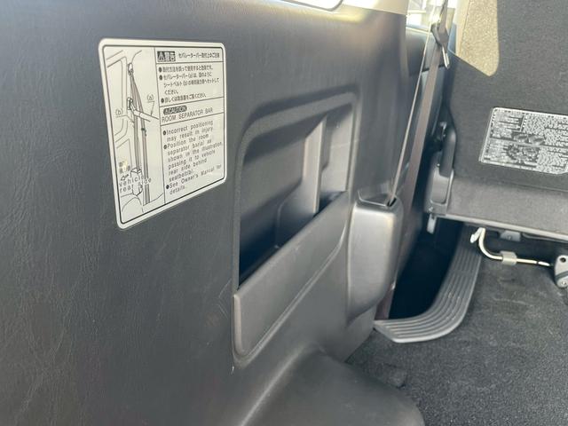 ハイエースバン ロングスーパーGL LEDヘッドライト・助手席エアバック・バックカメラ・ナビ・Bluetooth・スマートキー・プッシュスタート・オートヘッドライト・ETC・DVD・CD・両側スライドドア(69枚目)