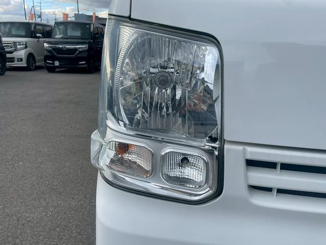 エブリイ ＰＣ　ナビ・衝突軽減ブレーキ・Ｂｌｕｅｔｏｏｔｈ・クリアランスソナーＣＤ・スズキセーフティサポート・オートライト・横滑り防止・両側スライドドア・フルセグＴＶ・ＦＭ・オートライト・ヘッドライトレベライザー（17枚目）