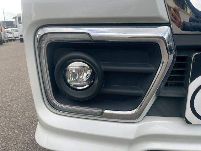 スペーシアカスタム ハイブリッドXS 8インチナビ・バックカメラ・衝突軽減ブレーキ・両側パワースライドドア・障害物センサー・Bluetooth・シートヒーター・ステアリングスイッチ・ビルトインETC・DVD・CD・フルセグ・オートライト(19枚目)