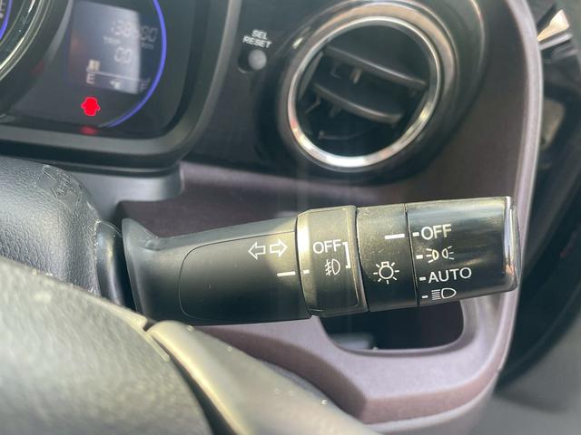 N-ONE プレミアム ナビ・バックカメラ・シートカバー・Bluetooth・DVD・CD・TV・ETC・ディスチャージドランプ・プッシュスタート・オートエアコン・フォグライト・ベンチシート・スマートキー・ステリモ(33枚目)