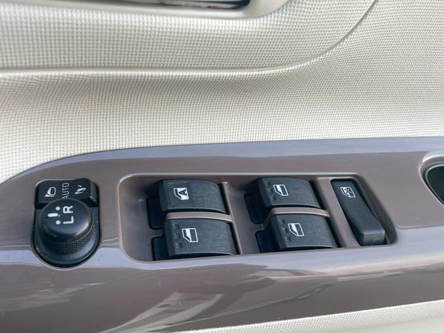 ムーヴキャンバス Gメイクアップリミテッド SAIII 故障診断書付・純正8インチナビ・全方位カメラ・バックカメラ・衝突軽減ブレーキ・両側パワースライドドア・Bluetooth・スマートアシスト・オートハイビーム・DVD・Pスタート・HDMI・フルセグTV(40枚目)