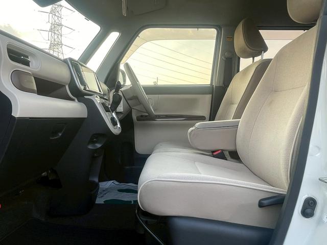 ムーヴキャンバス Gメイクアップリミテッド SAIII 故障診断書付・純正8インチナビ・全方位カメラ・バックカメラ・衝突軽減ブレーキ・両側パワースライドドア・Bluetooth・スマートアシスト・オートハイビーム・DVD・Pスタート・HDMI・フルセグTV(65枚目)