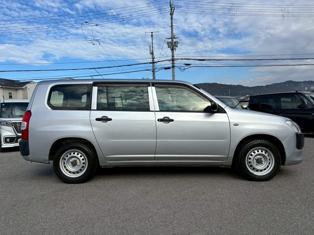 プロボックス ＤＸコンフォート　故障診断書付・衝突軽減ブレーキ・ナビ・ＥＴＣ・トヨタセーフティセンス・Ｂｌｕｅｔｏｏｔｈ・フルセグＴＶ・ＤＶＤ・ＣＤ・横滑り防止装置・運転席助手席エアバック・盗難防止装置・キーレス・パワーウィンドウ（10枚目）