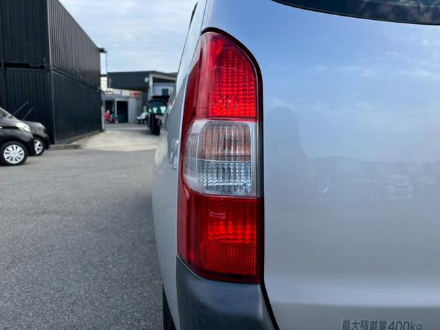 プロボックス ＤＸコンフォート　故障診断書付・衝突軽減ブレーキ・ナビ・ＥＴＣ・トヨタセーフティセンス・Ｂｌｕｅｔｏｏｔｈ・フルセグＴＶ・ＤＶＤ・ＣＤ・横滑り防止装置・運転席助手席エアバック・盗難防止装置・キーレス・パワーウィンドウ（18枚目）