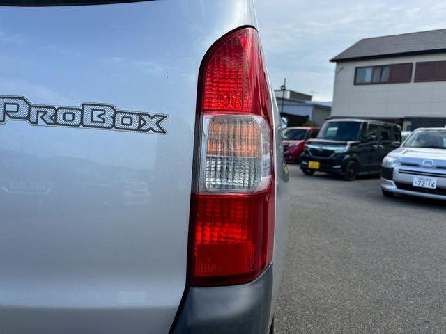 プロボックス ＤＸコンフォート　故障診断書付・衝突軽減ブレーキ・ナビ・ＥＴＣ・トヨタセーフティセンス・Ｂｌｕｅｔｏｏｔｈ・フルセグＴＶ・ＤＶＤ・ＣＤ・横滑り防止装置・運転席助手席エアバック・盗難防止装置・キーレス・パワーウィンドウ（19枚目）