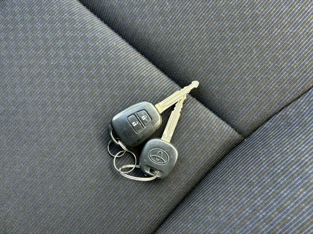 プロボックス ＤＸコンフォート　故障診断書付・衝突軽減ブレーキ・ナビ・ＥＴＣ・トヨタセーフティセンス・Ｂｌｕｅｔｏｏｔｈ・フルセグＴＶ・ＤＶＤ・ＣＤ・横滑り防止装置・運転席助手席エアバック・盗難防止装置・キーレス・パワーウィンドウ（28枚目）