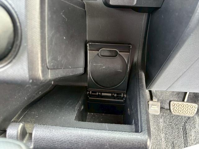 プロボックス ＤＸコンフォート　故障診断書付・衝突軽減ブレーキ・ナビ・ＥＴＣ・トヨタセーフティセンス・Ｂｌｕｅｔｏｏｔｈ・フルセグＴＶ・ＤＶＤ・ＣＤ・横滑り防止装置・運転席助手席エアバック・盗難防止装置・キーレス・パワーウィンドウ（46枚目）