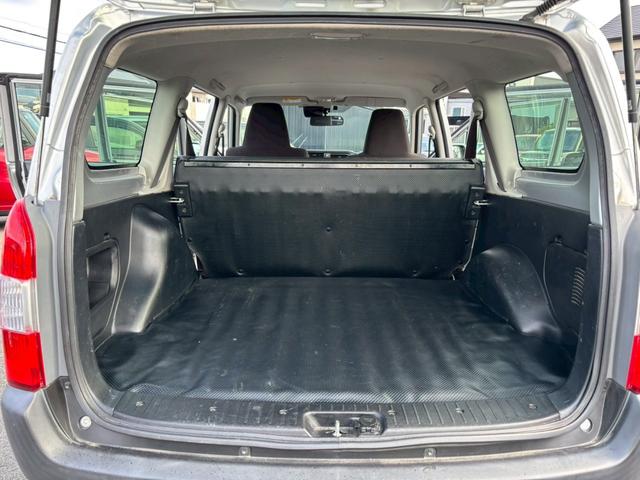 プロボックス ＤＸコンフォート　故障診断書付・衝突軽減ブレーキ・ナビ・ＥＴＣ・トヨタセーフティセンス・Ｂｌｕｅｔｏｏｔｈ・フルセグＴＶ・ＤＶＤ・ＣＤ・横滑り防止装置・運転席助手席エアバック・盗難防止装置・キーレス・パワーウィンドウ（61枚目）