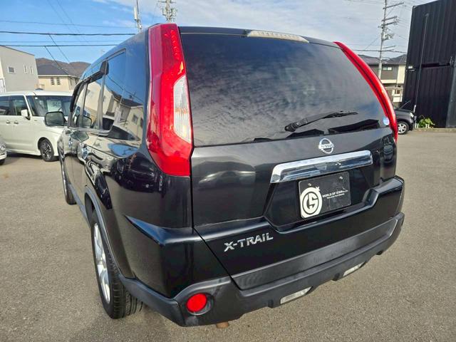 エクストレイル 20Xtt 故障診断書付・カロッツェリアナビ・Bluetooth機能・ETC・TV・運転席助手席シートヒーター・リアシートヒーター・クルーズコントロール・フロントフォグライト・ディスチャージヘッドライト・純正AW(15枚目)