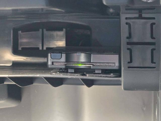 エクストレイル 20Xtt 故障診断書付・カロッツェリアナビ・Bluetooth機能・ETC・TV・運転席助手席シートヒーター・リアシートヒーター・クルーズコントロール・フロントフォグライト・ディスチャージヘッドライト・純正AW(28枚目)