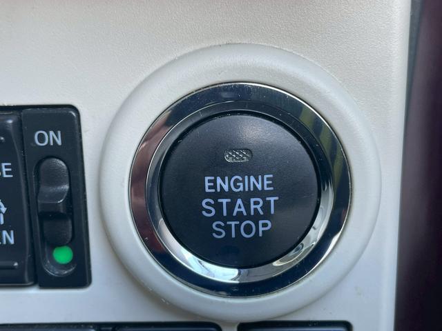 ムーヴキャンバス Ｘメイクアップリミテッド　ＳＡＩＩＩ　故障診断書付・純正ナビ・全方位カメラ・バックカメラ・衝突軽減ブレーキ・両側パワースライドドア・Ｂｌｕｅｔｏｏｔｈ・ＥＴＣ・プッシュスタート・オートエアコン・オートハイビーム・スマートアシスト・ＤＶＤ（33枚目）