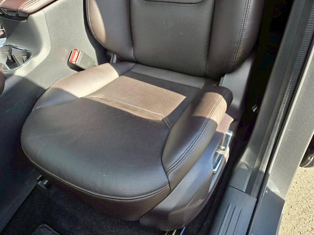 ＣＸ－８ ＸＤ　Ｌパッケージ　故障診断書付・純正ナビ・全方位カメラ・ＢＯＳＥサウンド・バックカメラ・衝突軽減ブレーキ・Ｂｌｕｅｔｏｏｔｈ・ＥＴＣ・パワーシート・シートヒーター・ハンドルヒーター・アダクティブクルーズコントロール（68枚目）