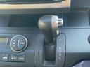 ハイブリッド　車両品質評価書付・Ｋｅｎｗｏｏｄフローティングナビ・バックカメラ・Ｂｌｕｅｔｏｏｔｈ・ＤＶＤ・ＣＤ・ＥＴＣ・フルセグ・オートエアコン・両側スライドドア・社外アルミホイール・横滑り防止（30枚目）