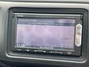 ハイブリッド 純正ナビ・Bluetooth・パドルシフト・クルーズコントロール・ETC・TV・DVD・CD・ステアリングスイッチ・プッシュスタート・オートエアコン・横滑り防止・盗難防止装置・ABS・スマートキー(24枚目)