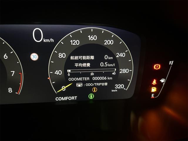 シビック タイプＲ　レーシングブラックパッケージ　タイプＲ　６速マニュアル　純正９インチコネクトナビ　フルセグＴＶ　ブルートゥース　　バックカメラ　ＥＴＣ２．０　ＬＥＤオートライト　ブラインドスポット　禁煙車　Ｐセンサー　ターボ（23枚目）