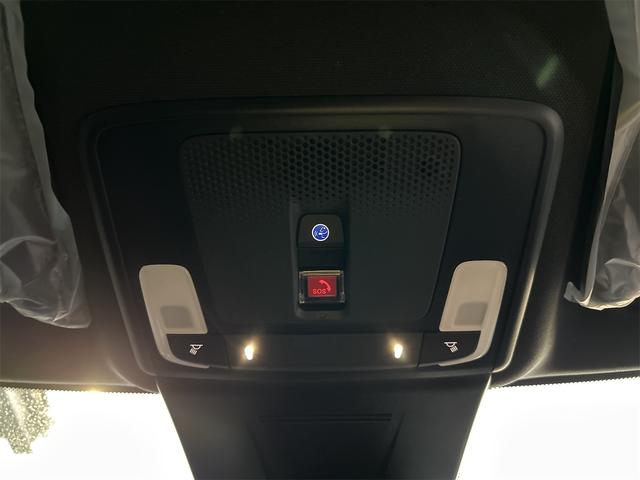 シビック タイプＲ　レーシングブラックパッケージ　タイプＲ　６速マニュアル　純正９インチコネクトナビ　フルセグＴＶ　ブルートゥース　　バックカメラ　ＥＴＣ２．０　ＬＥＤオートライト　ブラインドスポット　禁煙車　Ｐセンサー　ターボ（49枚目）