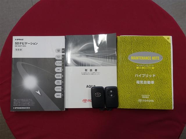 アクア Ｓ　フルセグ　メモリーナビ　ＤＶＤ再生　バックカメラ　ＥＴＣ　ワンオーナー（32枚目）