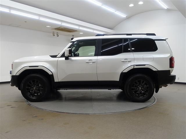 ランドクルーザー２５０ ＶＸ　革シート　サンルーフ　４ＷＤ　フルセグ　ミュージックプレイヤー接続可　バックカメラ　衝突被害軽減システム　ＥＴＣ　ドラレコ　ＬＥＤヘッドランプ　乗車定員７人　３列シート　ワンオーナー（7枚目）