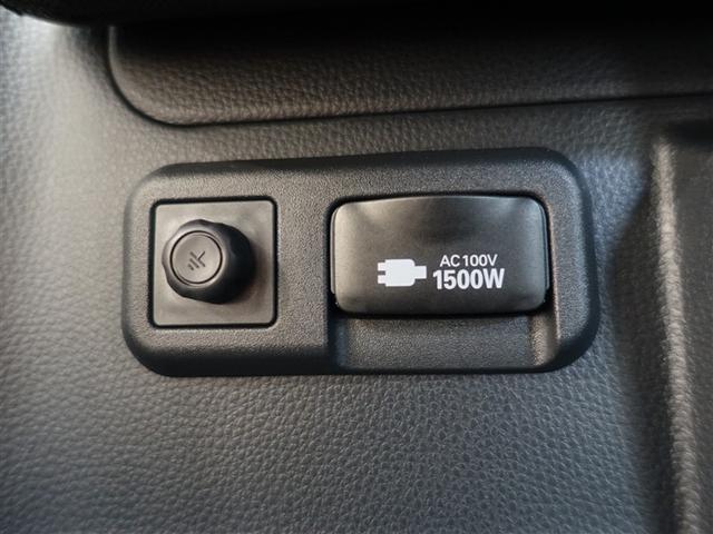 ノア ハイブリッドＺ　フルセグ　メモリーナビ　ＤＶＤ再生　ミュージックプレイヤー接続可　後席モニター　バックカメラ　衝突被害軽減システム　ＥＴＣ　両側電動スライド　ＬＥＤヘッドランプ　乗車定員７人　３列シート（22枚目）