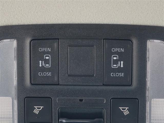 ノア ハイブリッドＺ　フルセグ　メモリーナビ　ＤＶＤ再生　ミュージックプレイヤー接続可　後席モニター　バックカメラ　衝突被害軽減システム　ＥＴＣ　両側電動スライド　ＬＥＤヘッドランプ　乗車定員７人　３列シート（24枚目）