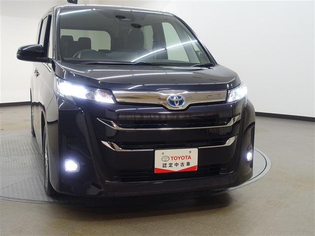 ノア ハイブリッドＺ　フルセグ　メモリーナビ　ＤＶＤ再生　ミュージックプレイヤー接続可　後席モニター　バックカメラ　衝突被害軽減システム　ＥＴＣ　両側電動スライド　ＬＥＤヘッドランプ　乗車定員７人　３列シート（31枚目）