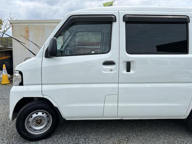 日産 ＮＶ１００クリッパーバン