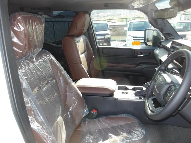 ランドクルーザー250 ZX ダークチェスナット本革シート サンルーフ 純正20インチアルミホイル モデリスタ 純正ナビTV ETC 走行中TVOK ディーゼル 7人乗り(22枚目)