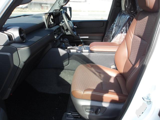 ランドクルーザー250 ZX ダークチェスナット本革シート サンルーフ 純正20インチアルミホイル モデリスタ 純正ナビTV ETC 走行中TVOK ディーゼル 7人乗り(31枚目)