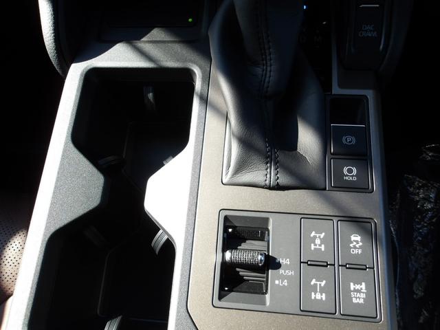 ランドクルーザー250 ZX ダークチェスナット本革シート サンルーフ 純正20インチアルミホイル モデリスタ 純正ナビTV ETC 走行中TVOK ディーゼル 7人乗り(55枚目)