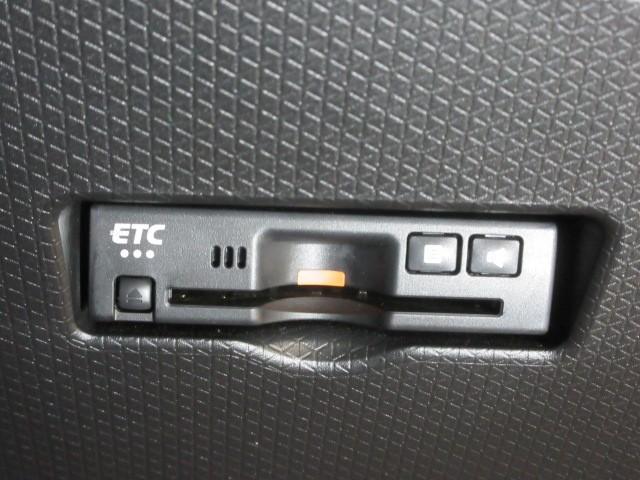 タント カスタムＲＳスタイルセレクション　フルセグ　メモリーナビ　ＤＶＤ再生　バックカメラ　衝突被害軽減システム　ＥＴＣ　両側電動スライド　ＬＥＤヘッドランプ　アイドリングストップ（18枚目）
