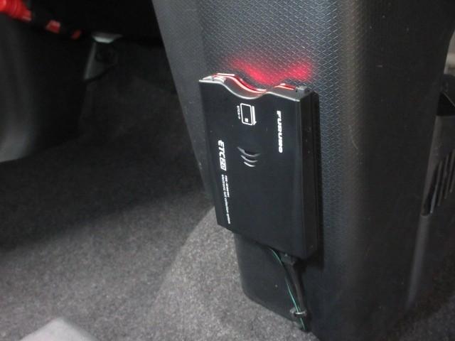 タント X ワンセグ メモリーナビ バックカメラ 衝突被害軽減システム ETC 電動スライドドア LEDヘッドランプ アイドリングストップ(18枚目)