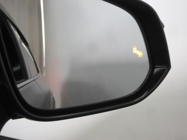 ハリアーハイブリッド レザーパッケージ　革シート　フルセグ　メモリーナビ　バックカメラ　衝突被害軽減システム　ＥＴＣ　ドラレコ　ＬＥＤヘッドランプ（11枚目）