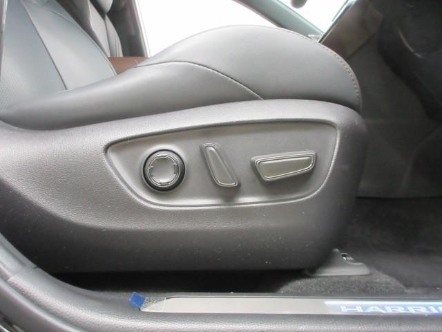 ハリアーハイブリッド レザーパッケージ　革シート　フルセグ　メモリーナビ　バックカメラ　衝突被害軽減システム　ＥＴＣ　ドラレコ　ＬＥＤヘッドランプ（16枚目）