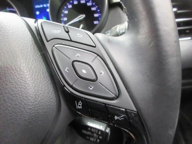 C-HR G フルセグ メモリーナビ DVD再生 バックカメラ 衝突被害軽減システム ETC LEDヘッドランプ フルエアロ(17枚目)