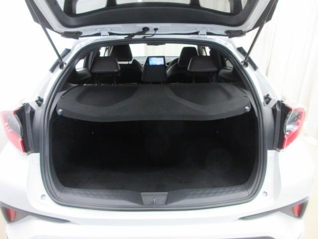 C-HR G フルセグ メモリーナビ DVD再生 バックカメラ 衝突被害軽減システム ETC LEDヘッドランプ フルエアロ(26枚目)