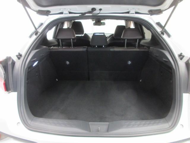 C-HR G フルセグ メモリーナビ DVD再生 バックカメラ 衝突被害軽減システム ETC LEDヘッドランプ フルエアロ(27枚目)