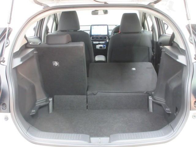 アクア Ｚ　メモリーナビ　バックカメラ　衝突被害軽減システム　ＥＴＣ　ＬＥＤヘッドランプ　アイドリングストップ（29枚目）