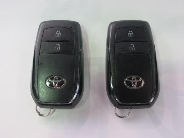 アクア Ｚ　メモリーナビ　バックカメラ　衝突被害軽減システム　ＥＴＣ　ＬＥＤヘッドランプ　アイドリングストップ（32枚目）