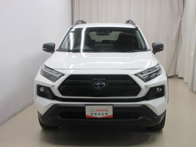 ＲＡＶ４ ハイブリッドアドベンチャー　オフロードパッケージＩＩ　４ＷＤ　フルセグ　メモリーナビ　バックカメラ　衝突被害軽減システム　ＥＴＣ　ドラレコ　ＬＥＤヘッドランプ（4枚目）