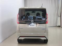 ���������¿��Ρ����Ե�Υ̵���¤Σ�ǯ���ݾڡ��դ��Ǥ��� 4