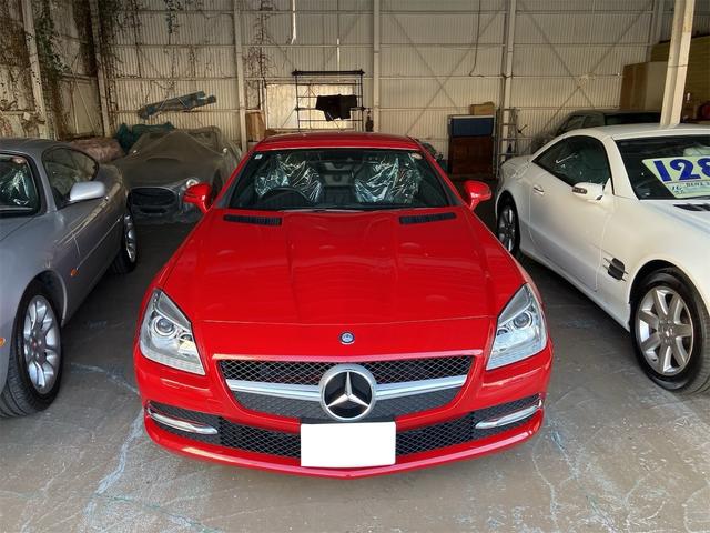 ＳＬＫ ＳＬＫ２００ブルーエフィシェンシー　運転席助手席サイドエアバッグ／盗難防止システム／皮シート／バックカメラ／ドライブレコーダー／ＣＤ／修復歴なし／走行距離２４，０００ｋｍ（3枚目）