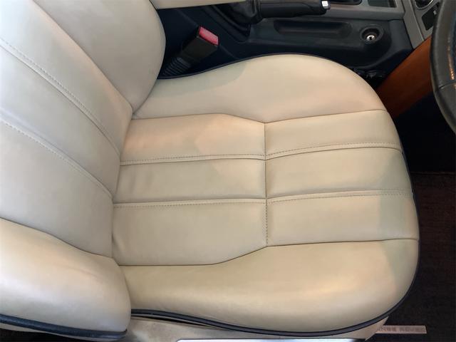 レンジローバー ヴォーグ 運転席助手席サイドエアバッグ/サンルーフ/革シート/盗難防止システム/修復歴なし/走行距離55,000km/コーティング済み(17枚目)